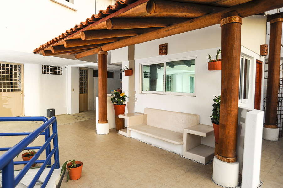 Hotel Suites Ixtapa Plaza, Hotel en Ixtapa-Zihuatanejo