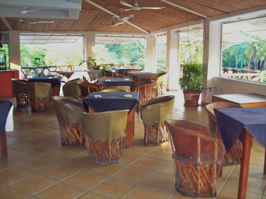Hotel Suites Ixtapa Plaza, Hotel en Ixtapa-Zihuatanejo